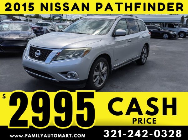 2015 NISSAN PATHFINDER 3 ROW PLATINUM - CASH PRICE $2995!