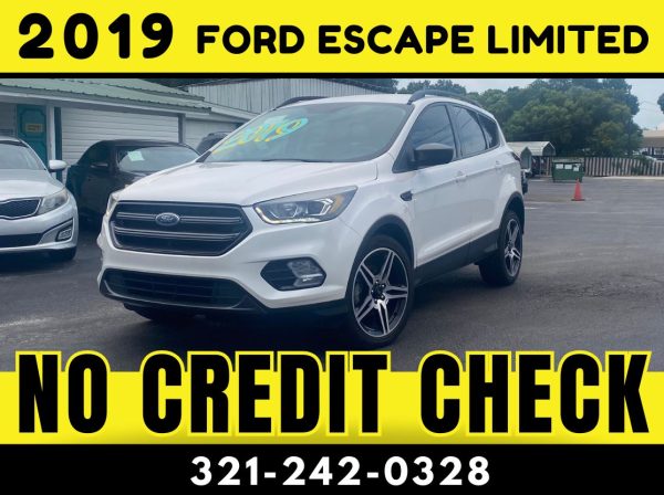 2019 FORD ESCAPE  -  NO CREDIT CHECK!