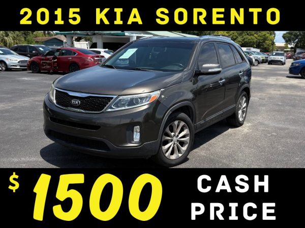 2015 KIA SORENTO 3 ROW - $1500 CASH PRICE!