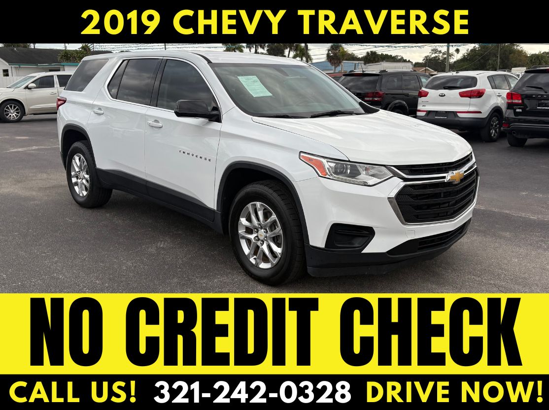 2019 CHEVY TRAVERSE 3RD ROW!- WE FINANCE! - NO CREDIT CHECK! - Image 3