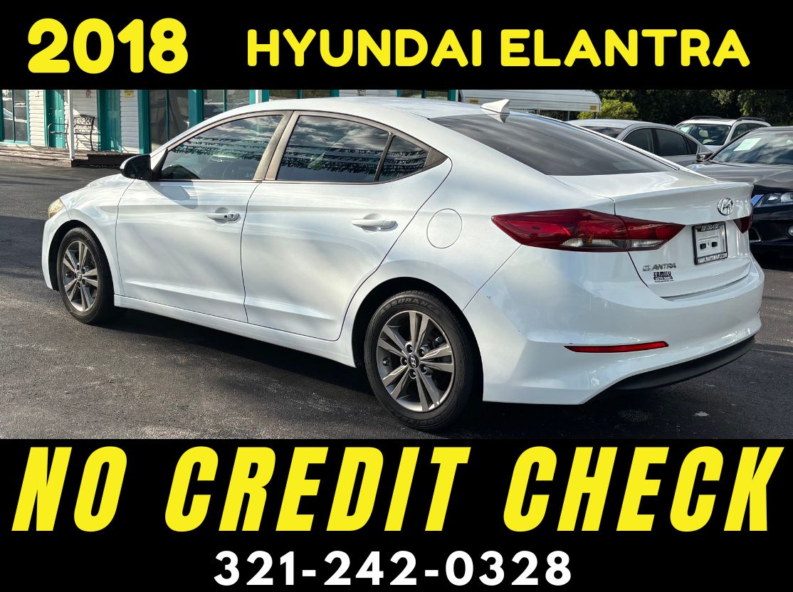 2018 HYUNDAI ELANTRA SE - WE FINANCE NO CREDIT CHECK! - Image 4