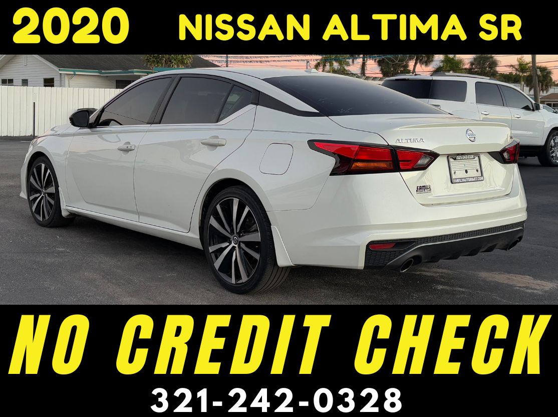 2020 NISSAN ALTIMA SR - WE FINANCE NO CREDIT CHECK! - Image 4