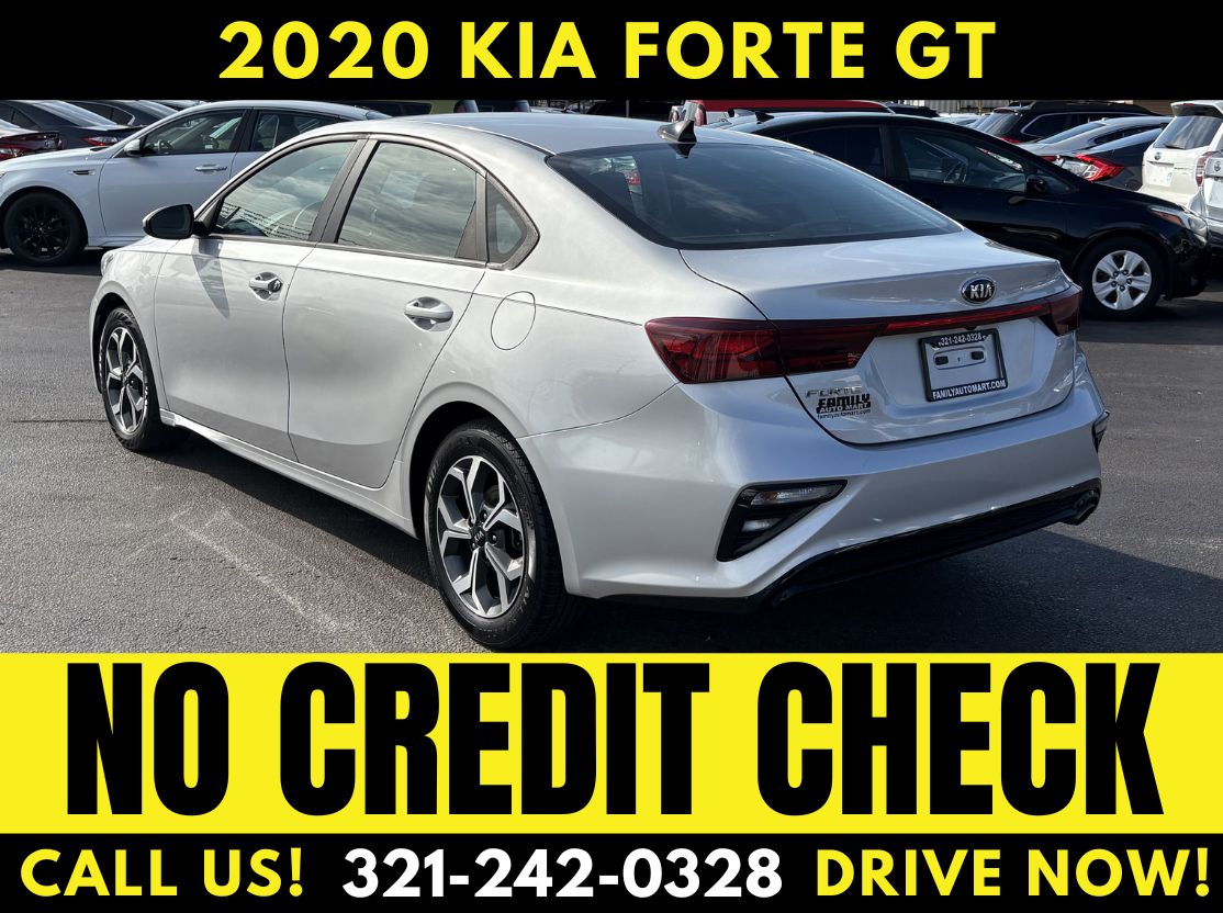 2020 KIA FORTE GT - WE FINANCE NO CREDIT CHECK! - Image 4