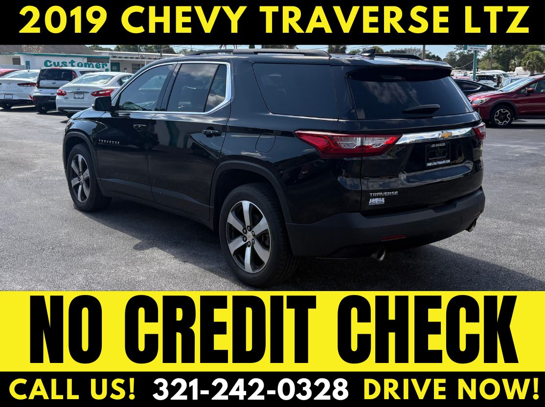 2019 CHEVY TRAVERSE LTZ 3RD ROW - WE FINANCE NO CREDIT CHECK! - Image 4