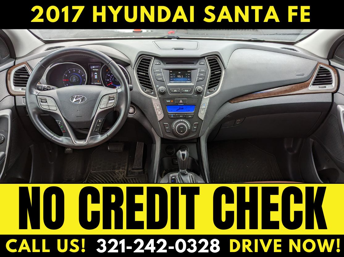 2017 HYUNDAI SANTA FE! - WE FINANCE! - NO CREDIT CHECK! - Image 5