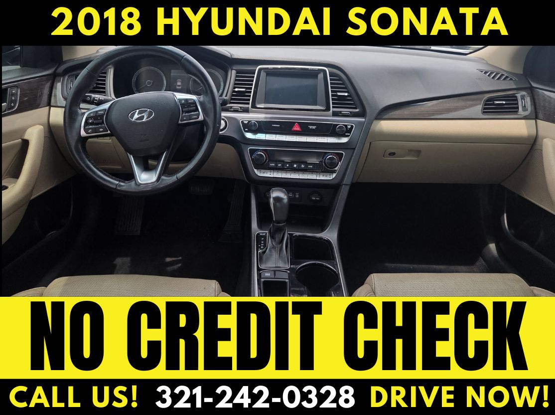 2018 HYUNDAI SONATA! - WE FINANCE NO CREDIT CHECK! - Image 6