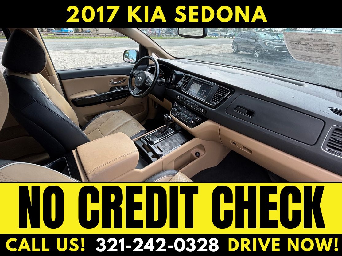 2017 KIA SEDONA! - WE FINANCE! - NO CREDIT CHECK! - Image 6
