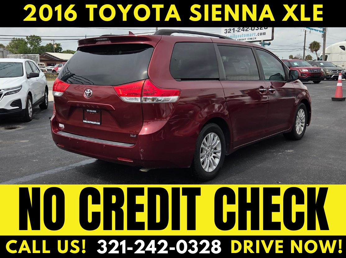 2015 TOYOTA SIENNA XLE! - NO CREDIT CHECK! - Image 6