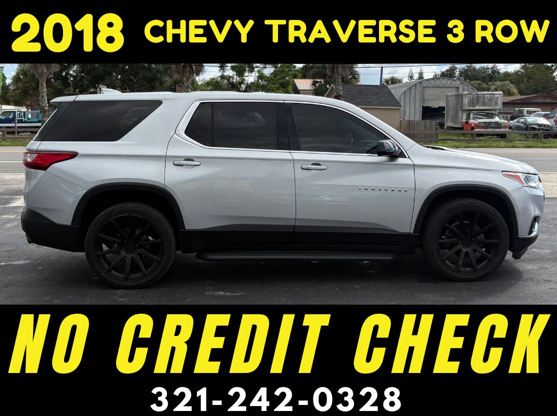 2018 CHEVY TRAVERSE LT 3 ROW - WE FINANCE NO CREDIT CHECK! - Image 6