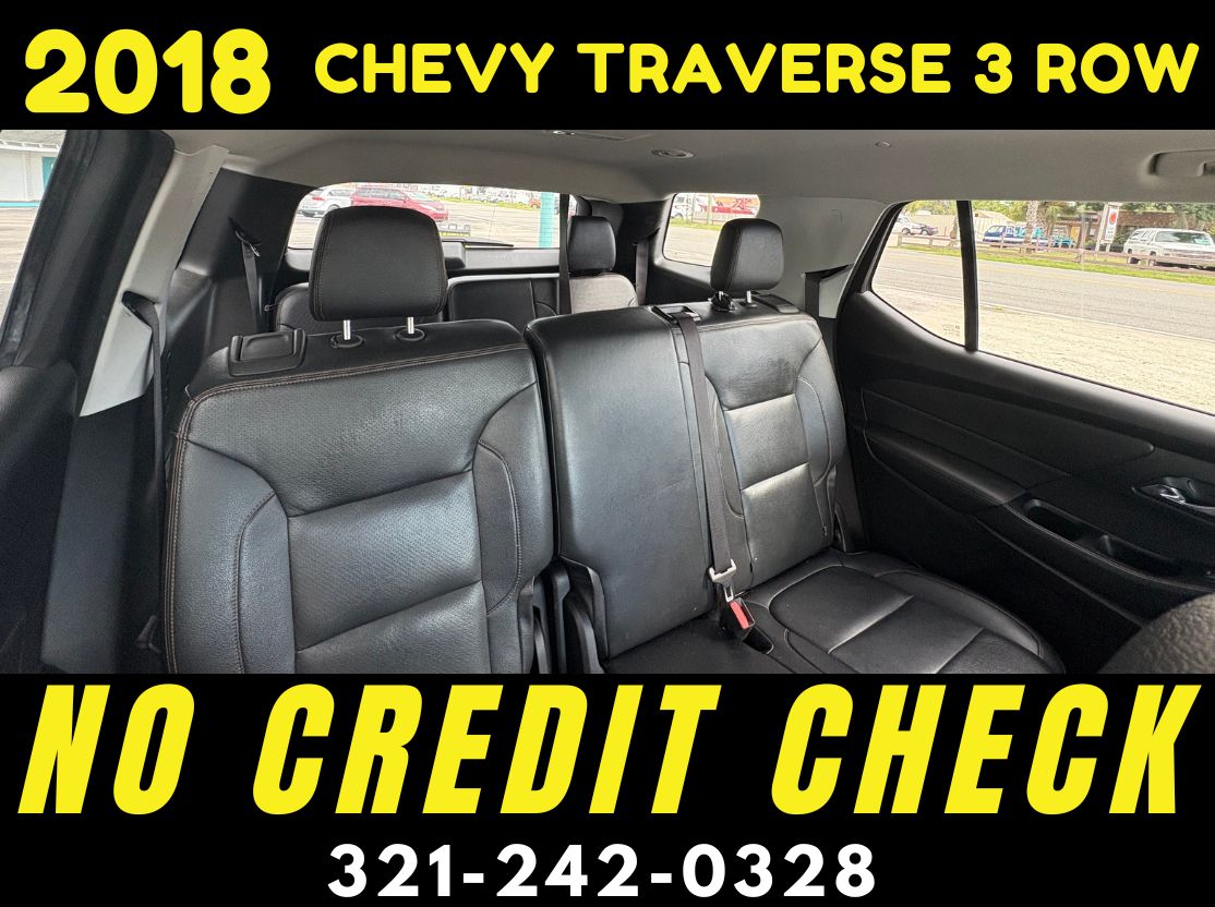 2018 CHEVY TRAVERSE LT 3 ROW - WE FINANCE NO CREDIT CHECK! - Image 10