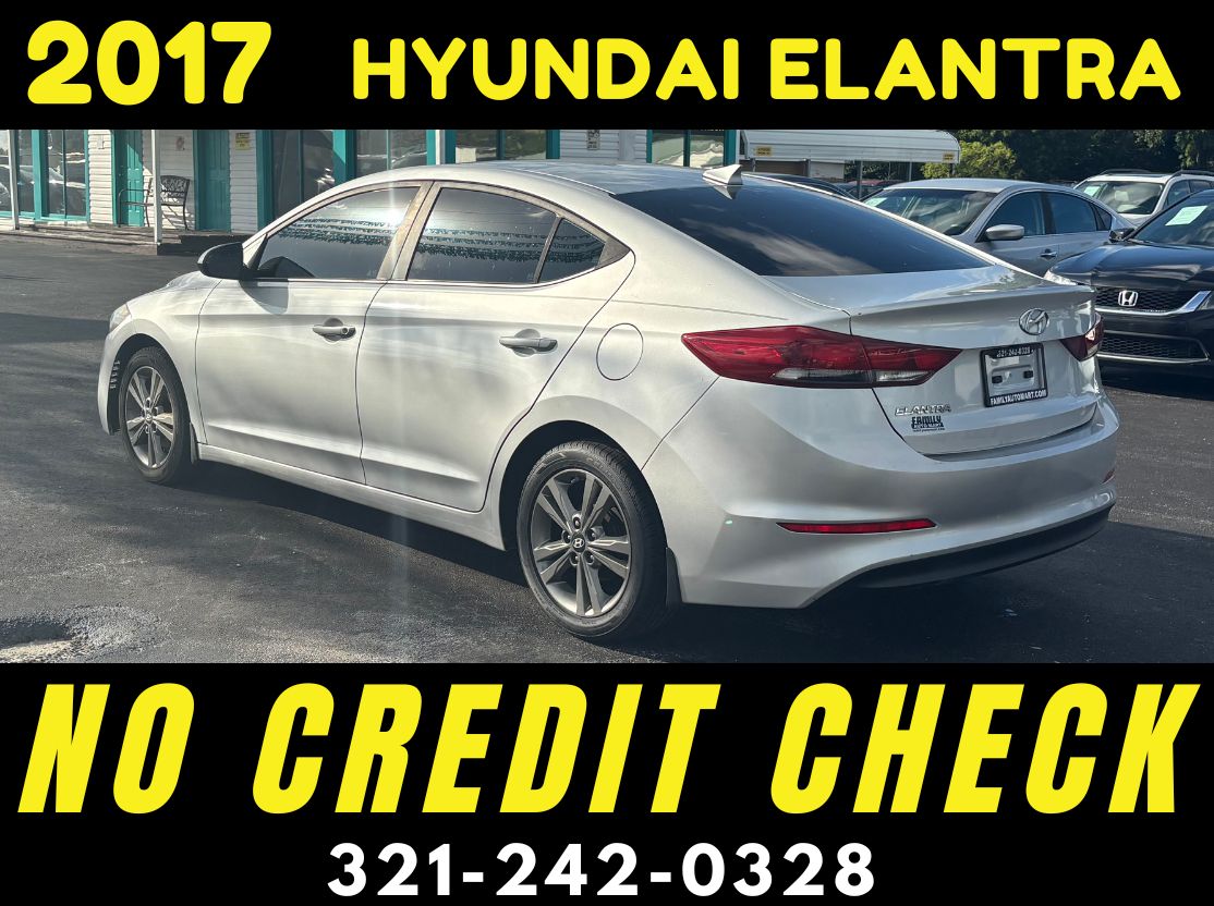 2017 HYUNDAI ELANTRA - WE FINANCE NO CREDIT CHECK!!! - Image 4