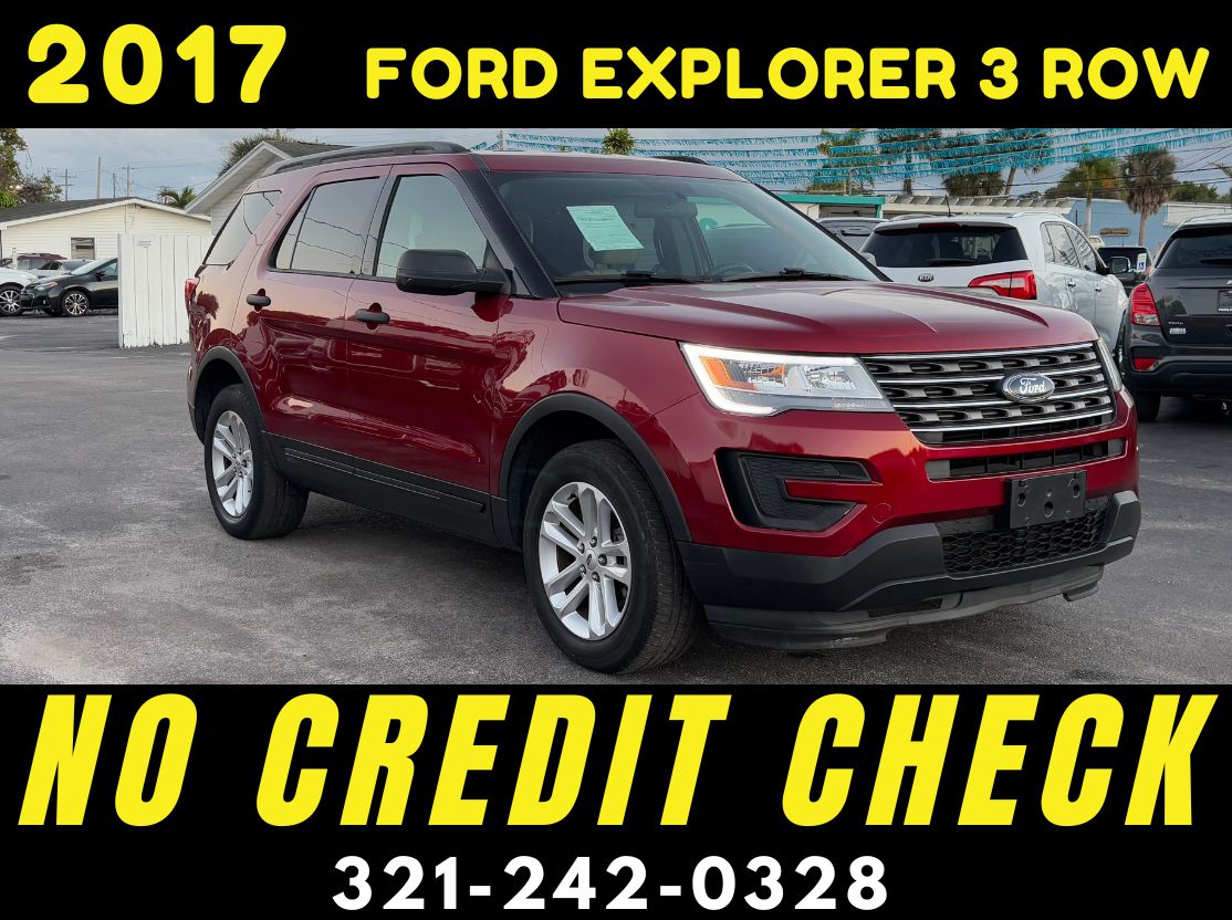 2017 FORD EXPLORER XLT 3 ROW - WE FINANCE NO CREDIT CHECK!!! - Image 5
