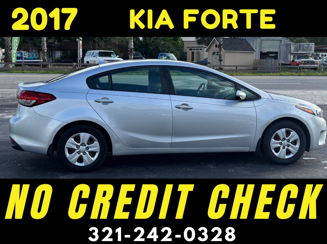 2017 KIA FORTE LX - WE FINANCE NO CREDIT CHECK! - Image 6