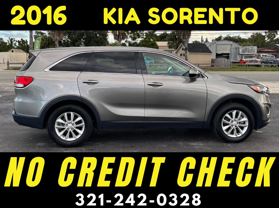 2016 KIA SORENTO LX - WE FINANCE NO CREDIT CHECK!! - Image 6