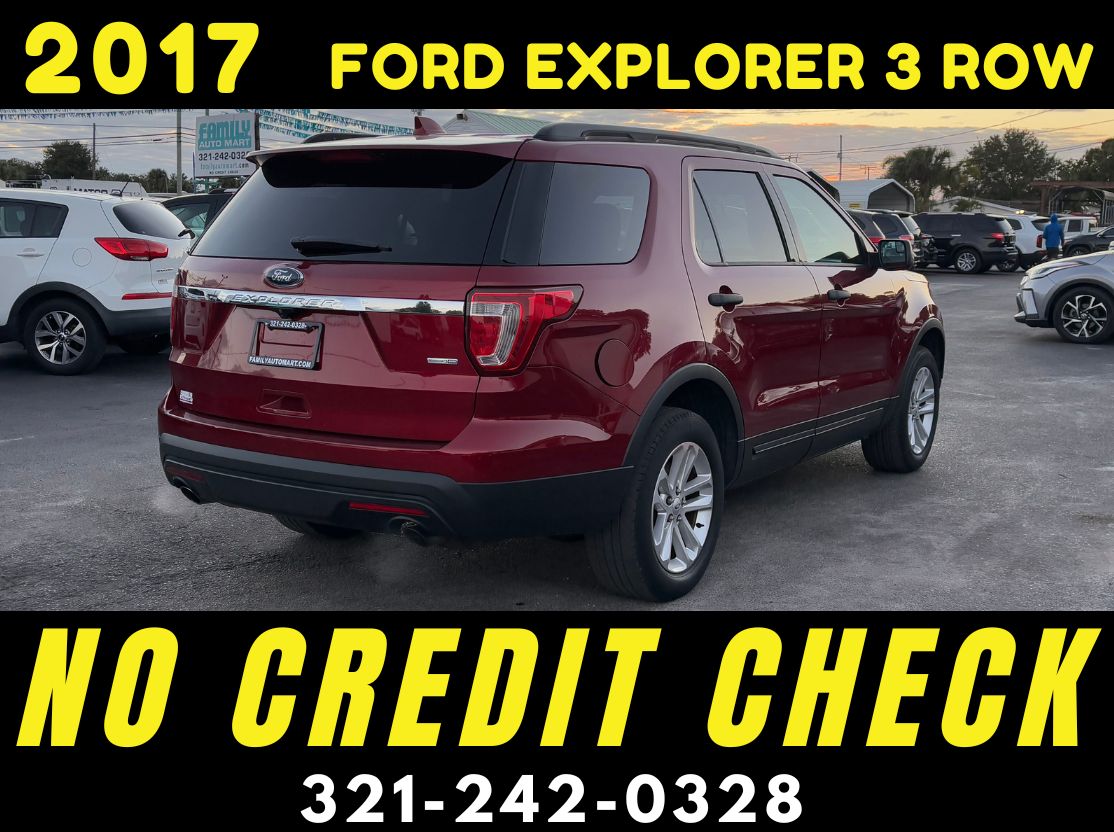 2017 FORD EXPLORER XLT 3 ROW - WE FINANCE NO CREDIT CHECK!!! - Image 7