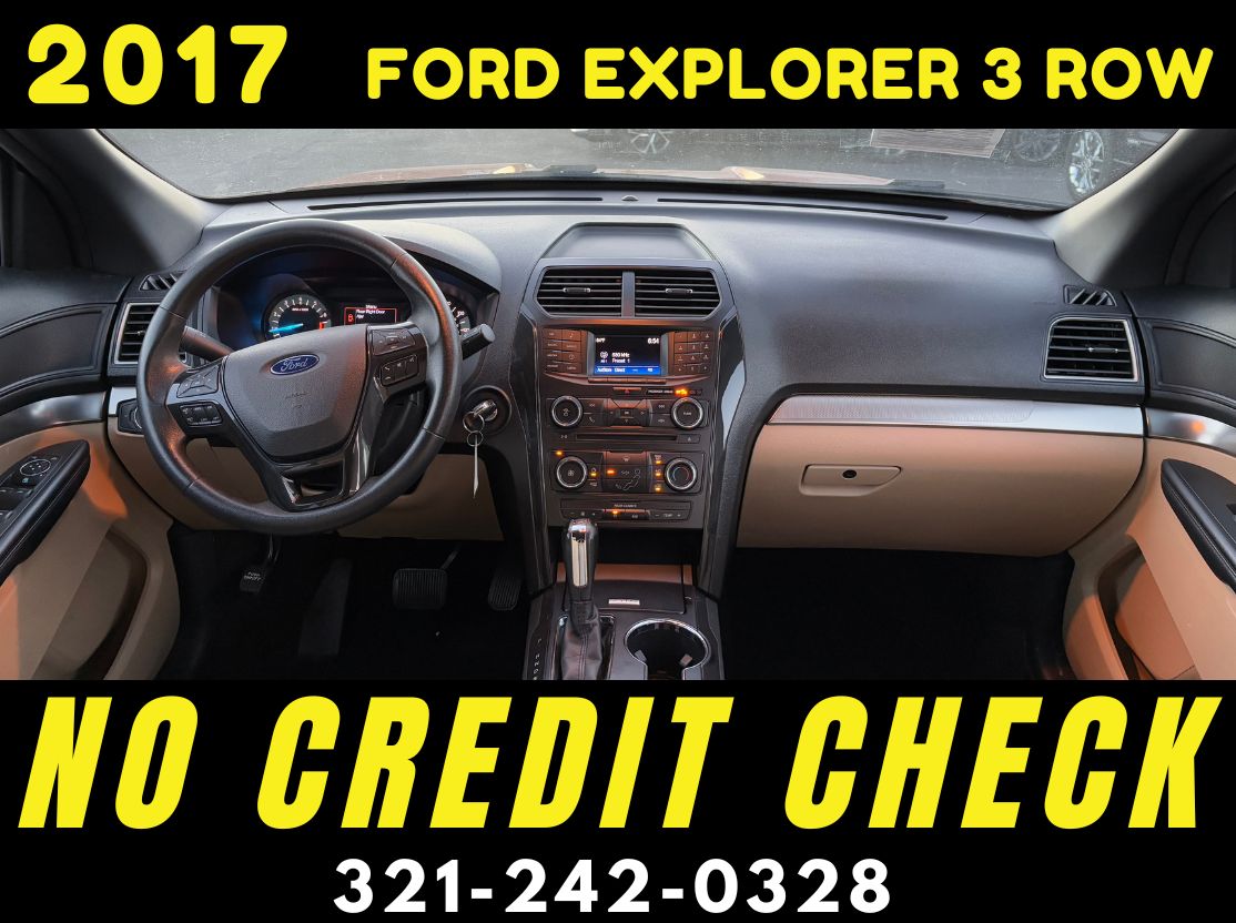 2017 FORD EXPLORER XLT 3 ROW - WE FINANCE NO CREDIT CHECK!!! - Image 9